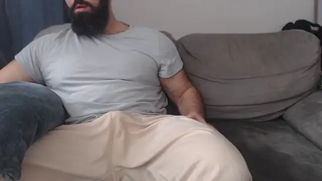 hugemachohandsome online show from February 10, 12:09 pm