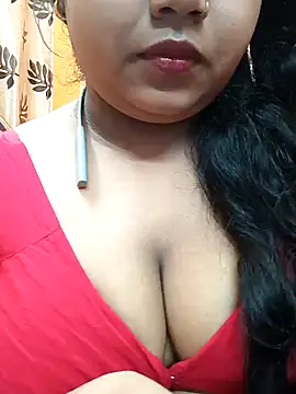 Sophiaboudi online show from January 14, 5:45 pm