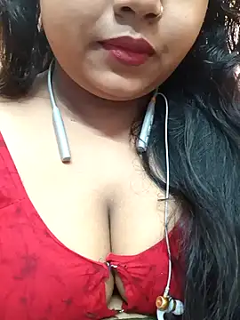 Sophiaboudi online show from January 17, 5:51 pm