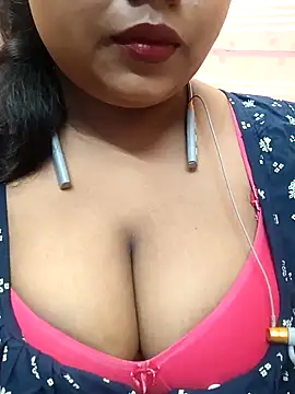 Sophiaboudi online show from March 12, 5:28 pm