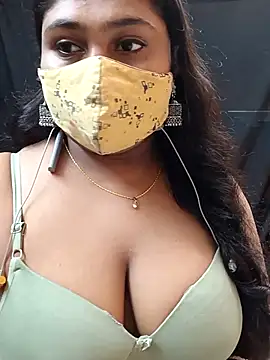 Sophiaboudi online show from October 5, 5:00 pm