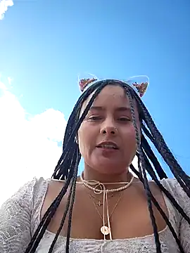 Snapshot of bellapaty chatting on May 11, 2:56 pm bellapaty online show from May 11, 2:56 pm
