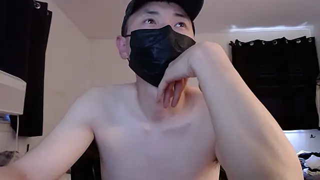 Snapshot of twbobo00715 chatting on September 19, 9:37 pm twbobo00715 online show from September 19, 9:37 pm