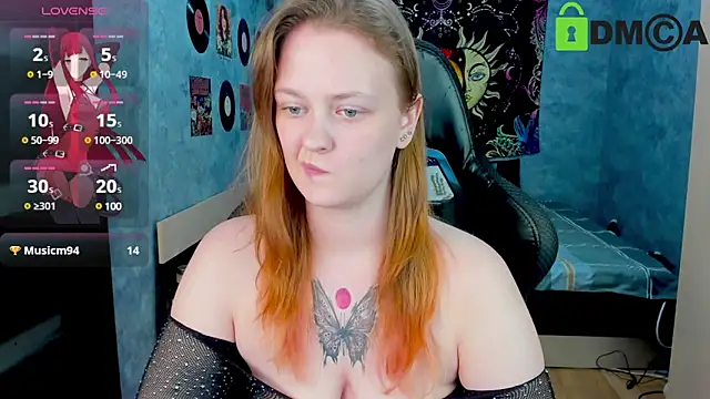 Snapshot of madness_lia chatting on December 23, 4:55 am madness lia online show from December 23, 4:55 am