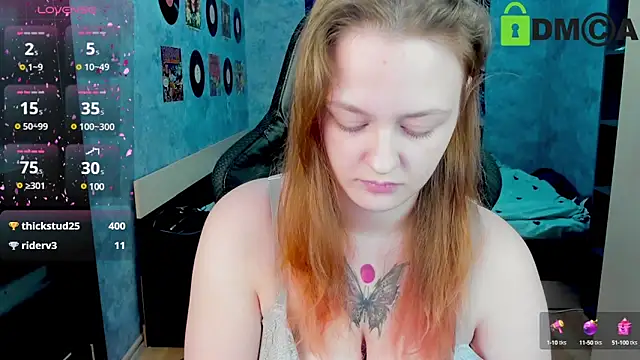 Snapshot of madness_lia chatting on January 7, 8:03 am madness lia online show from January 7, 8:03 am