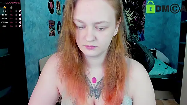 Snapshot of madness_lia chatting on January 9, 8:45 am madness lia online show from January 9, 8:45 am