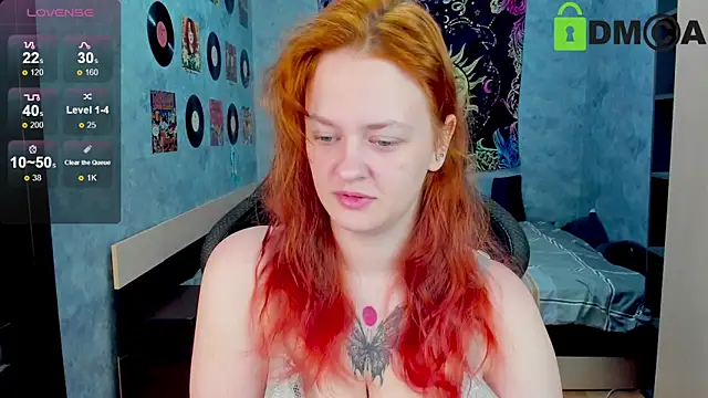 Snapshot of madness_lia chatting on February 11, 2:57 am madness lia online show from February 11, 2:57 am
