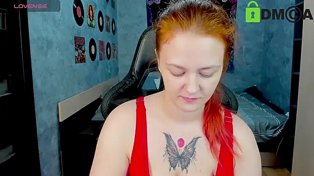 Snapshot of madness_lia chatting on February 13, 9:41 am madness lia online show from February 13, 9:41 am