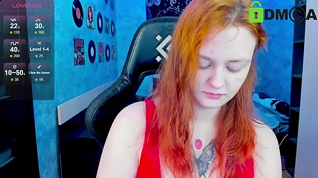 Snapshot of madness_lia chatting on March 1, 2:48 am madness lia online show from March 1, 2:48 am