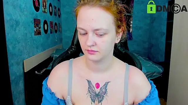 Snapshot of madness_lia chatting on March 18, 6:03 am madness lia online show from March 18, 6:03 am