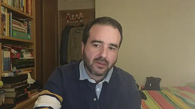 curiosillo83 online show from February 17, 3:19 pm