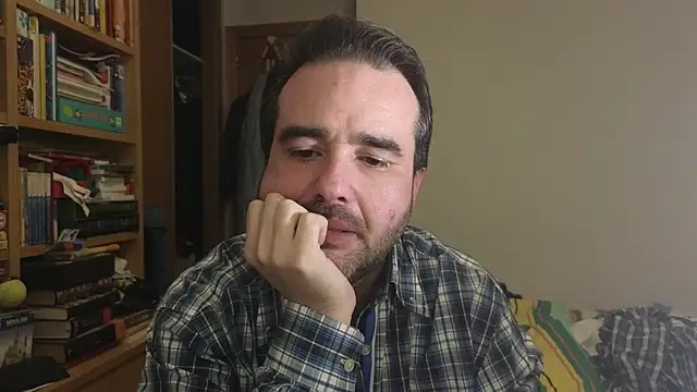 curiosillo83 online show from February 28, 7:59 pm