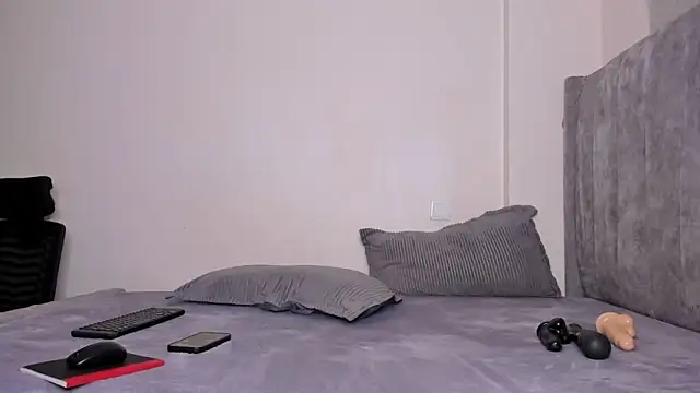 sexy ariah online show from February 4, 5:13 am