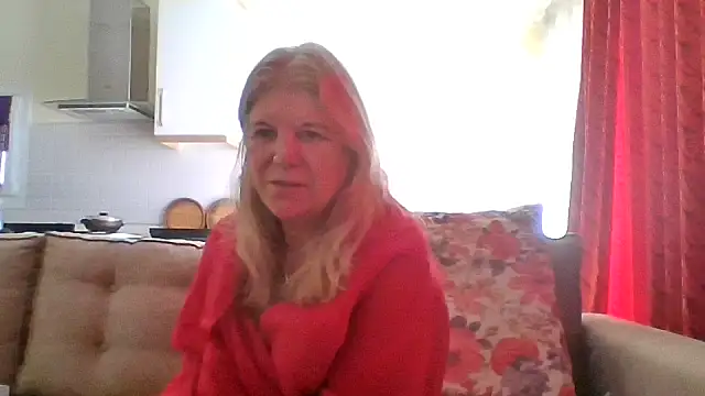 TrustfulVampire1 online show from February 22, 7:40 am