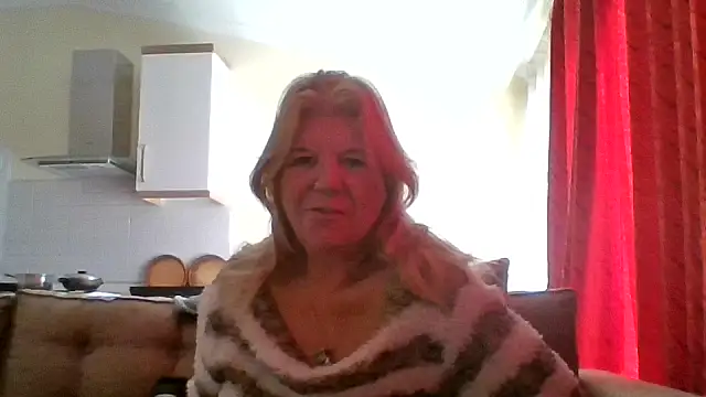 TrustfulVampire1 online show from February 26, 6:01 am