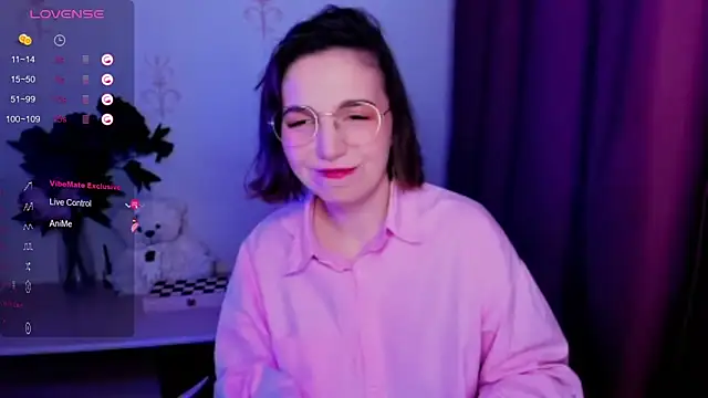 KindHazelHere  online show from November 21, 7:34 pm