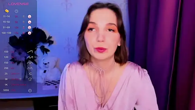 KindHazelHere  online show from January 10, 7:48 pm