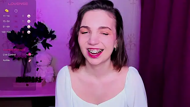 KindHazelHere  online show from March 14, 6:13 pm