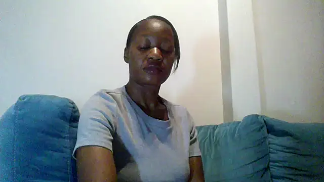 Snapshot of Hardnipples8 chatting on February 10, 10:36 pm Hardnipples8 online show from February 10, 10:36 pm