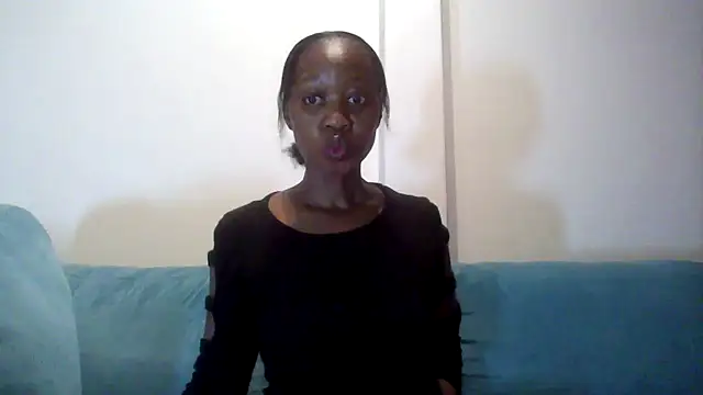 Snapshot of Hardnipples8 chatting on February 20, 10:32 pm Hardnipples8 online show from February 20, 10:32 pm