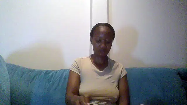 Snapshot of Hardnipples8 chatting on February 24, 11:36 pm Hardnipples8 online show from February 24, 11:36 pm