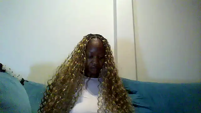 Snapshot of Hardnipples8 chatting on May 3, 3:45 am Hardnipples8 online show from May 3, 3:45 am