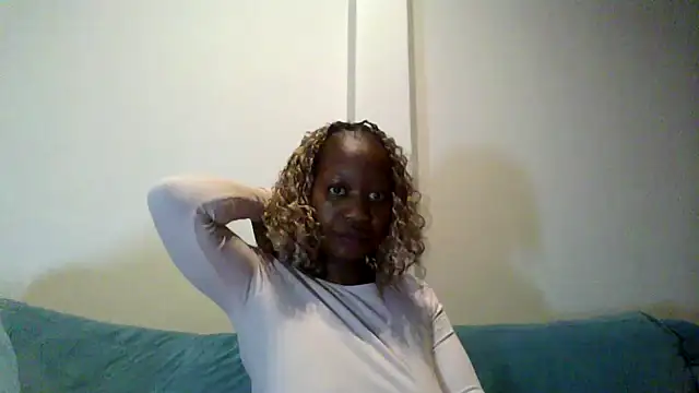 Snapshot of Hardnipples8 chatting on May 4, 11:01 pm Hardnipples8 online show from May 4, 11:01 pm