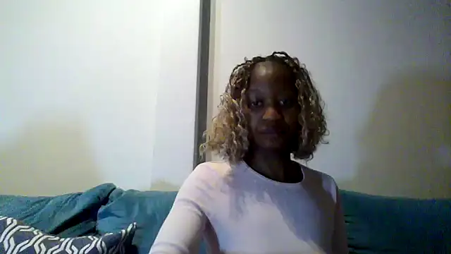 Snapshot of Hardnipples8 chatting on May 12, 11:24 pm Hardnipples8 online show from May 12, 11:24 pm