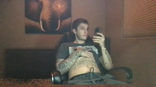 Bwcjoshbanks online show from April 1, 2:56 am