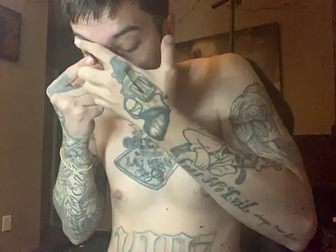 Bwcjoshbanks online show from May 23, 6:01 pm
