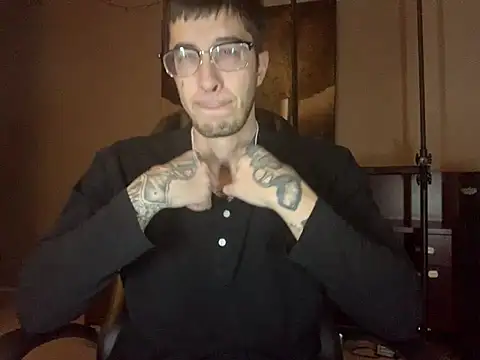 Bwcjoshbanks online show from May 29, 4:38 pm