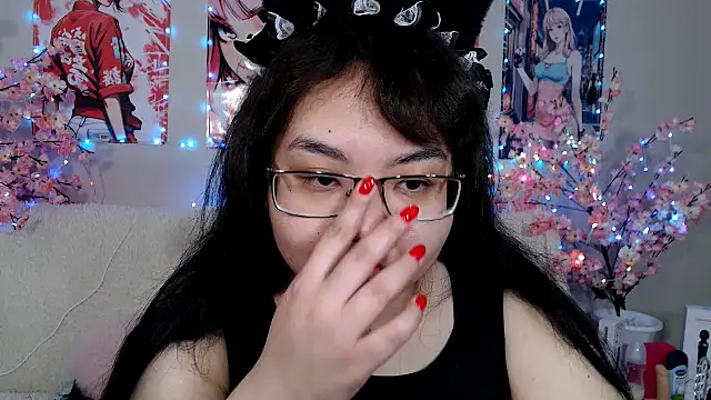 Snapshot of Moertomlly chatting on July 9, 4:27 am Moertomlly online show from July 9, 4:27 am