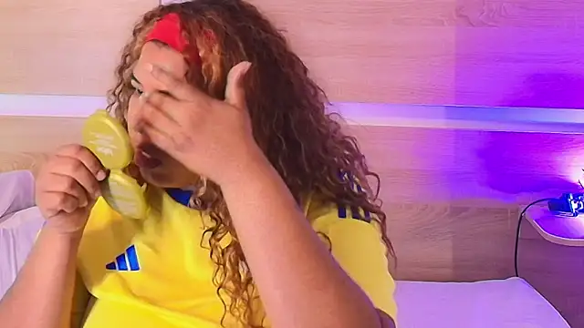  nickypurple  online show from March 18, 6:44 pm