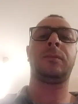 Scorpionesiciliano online show from March 3, 5:08 pm