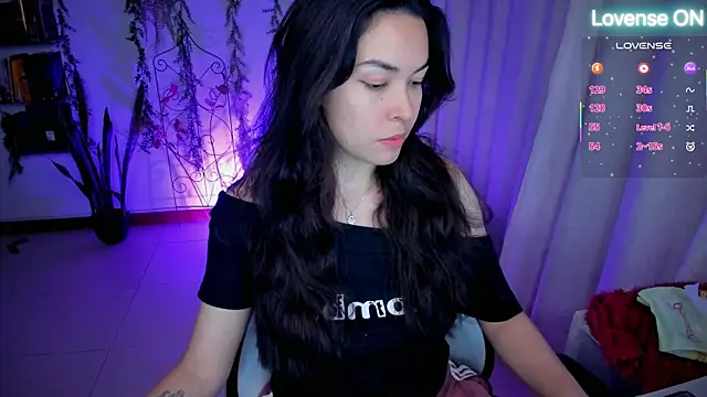 Snapshot of Lunlunera chatting on July 17, 4:08 am Lunlunera online show from July 17, 4:08 am