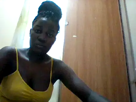 Snapshot of Alessandrajenna chatting on February 13, 9:30 am Alessandrajenna online show from February 13, 9:30 am