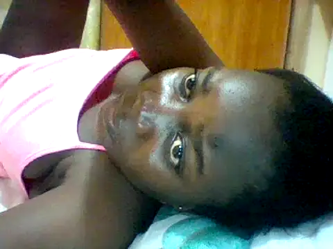 Snapshot of Alessandrajenna chatting on February 23, 9:59 pm Alessandrajenna online show from February 23, 9:59 pm