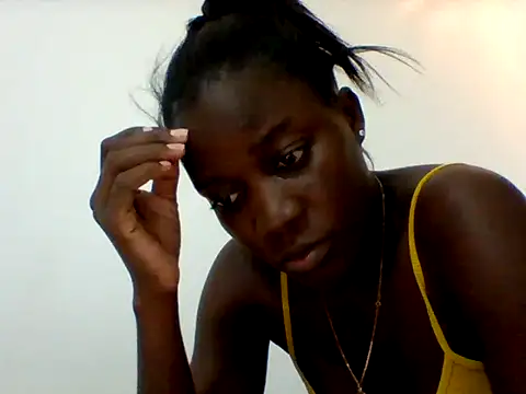 Snapshot of Alessandrajenna chatting on February 14, 6:37 pm Alessandrajenna online show from February 14, 6:37 pm