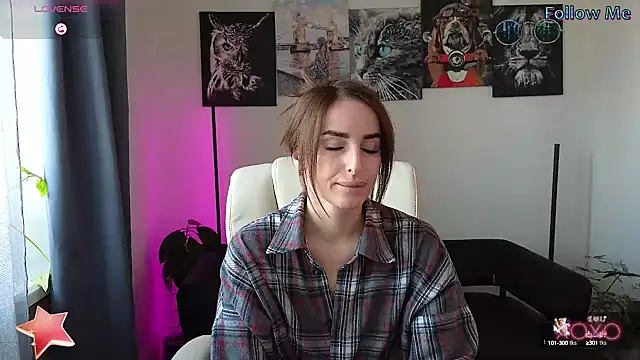 xx adrihanna xx online show from February 26, 9:42 am