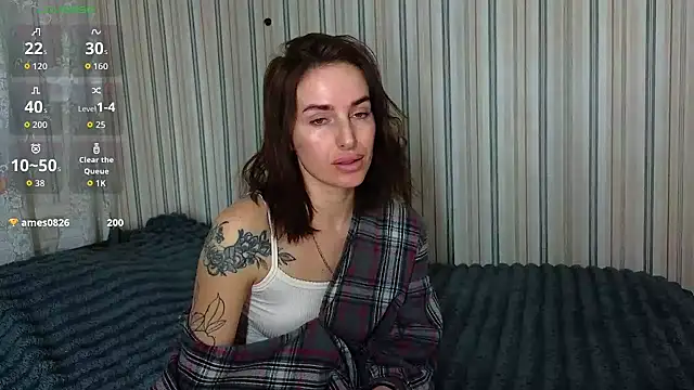 xx adrihanna xx online show from February 5, 8:13 pm