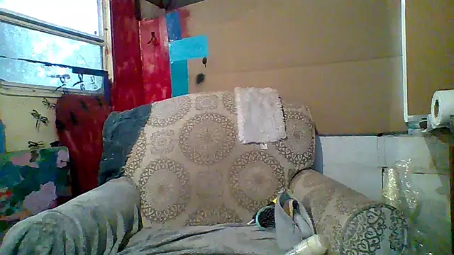 spundarella420 online show from March 10, 1:21 pm