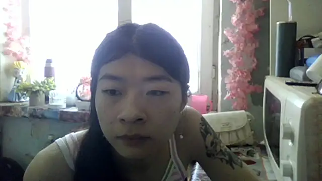 CarlyJoy online show from April 12, 9:36 am