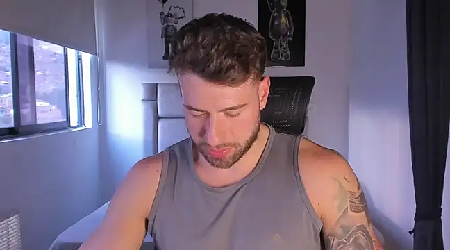 paul rogerr online show from March 9, 10:30 pm