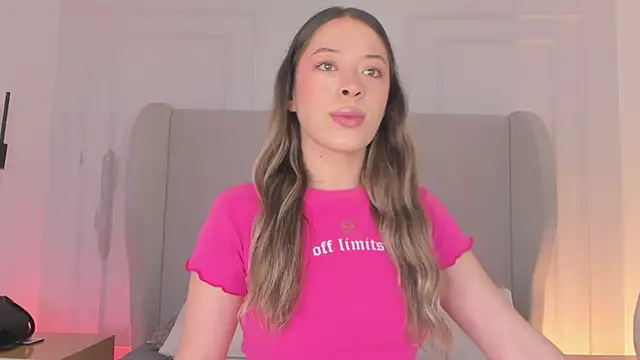 chloe d online show from December 22, 1:19 pm