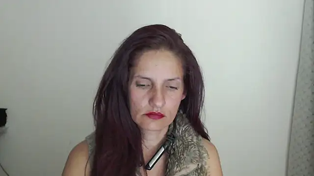 Snapshot of catalina_duran1 chatting on June 2, 2:57 am catalina duran1 online show from June 2, 2:57 am