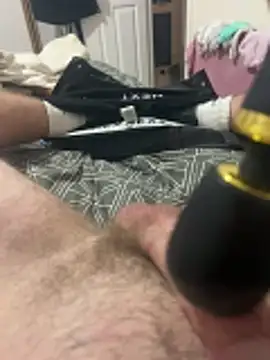 BIGDICK3202 online show from December 19, 9:33 pm
