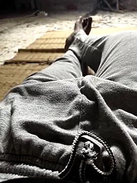 Snapshot of SILENT_FUCKER_01 chatting on March 1, 1:24 pm SILENT FUCKER 01 online show from March 1, 1:24 pm