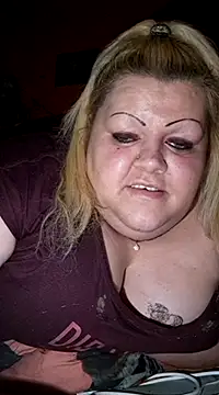 Snapshot of ducicsajsziii chatting on December 9, 7:06 am ducicsajsziii online show from December 9, 7:06 am