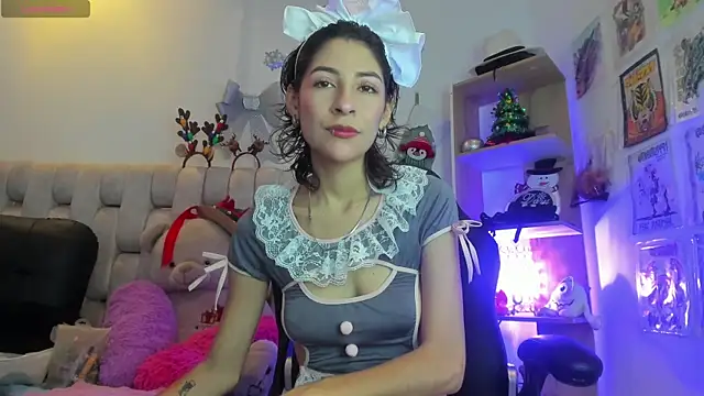 Gorgeous Team online show from December 11, 8:39 pm