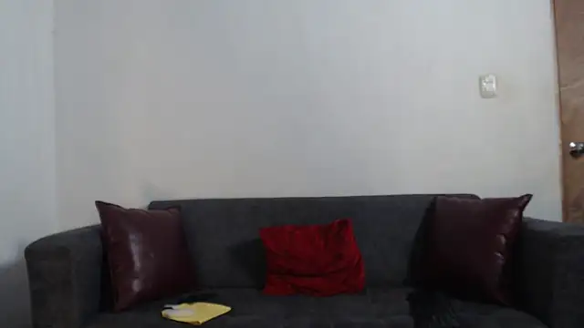 Snapshot of Danna_777 chatting on February 3, 7:52 pm Danna 777 online show from February 3, 7:52 pm